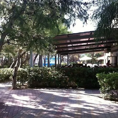 度假村 Villaggio Calipso